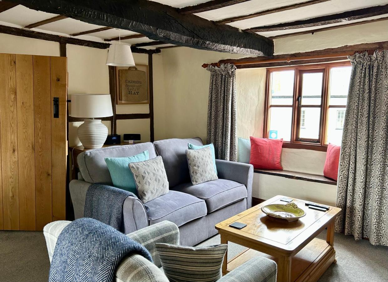 Villa Number 22, Castle Street Hay-On-Wye Esterno foto